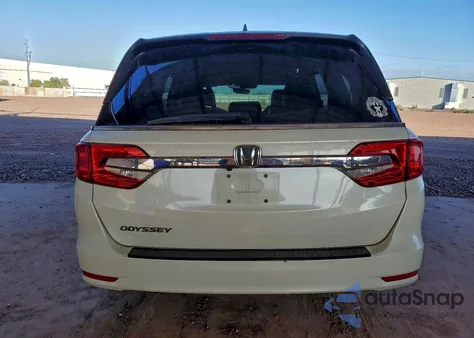 2018 Honda Odyssey Exl z USA, uszkodzony, nr VIN 5FNRL6H71JB036592